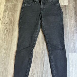 d. jeans Black Skinny Jeans with Tapered Fit